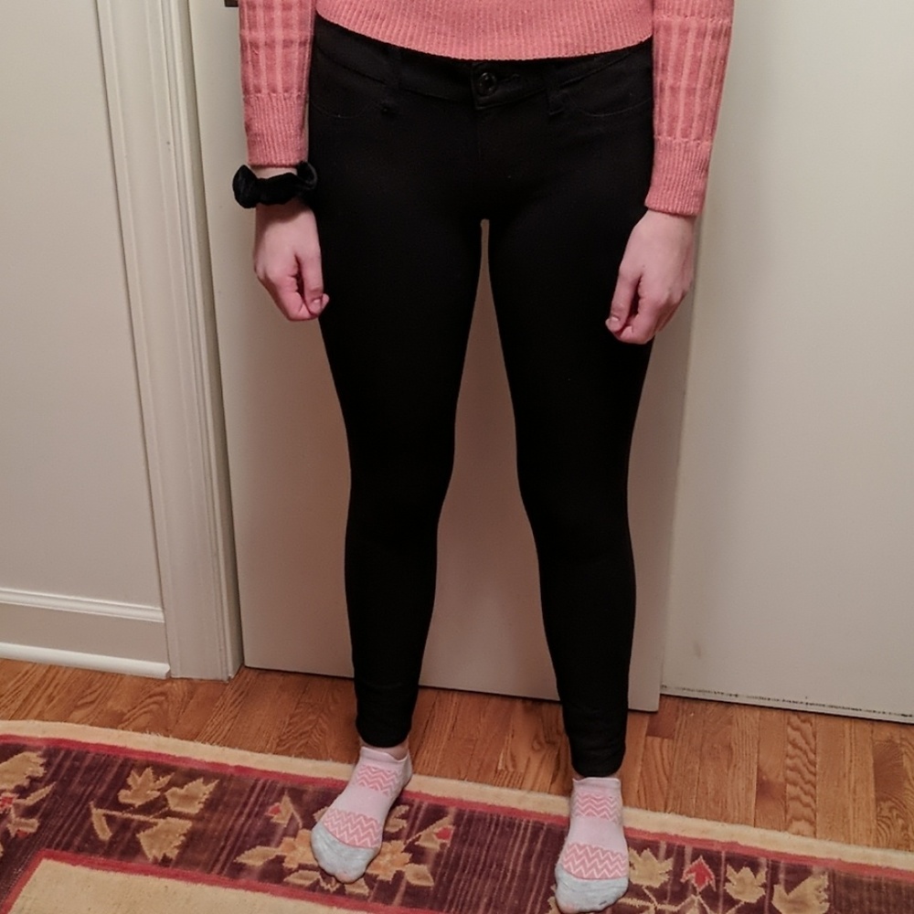 Black jeggings